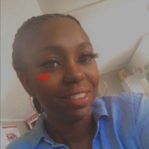 Meet your Posher, Jasmine